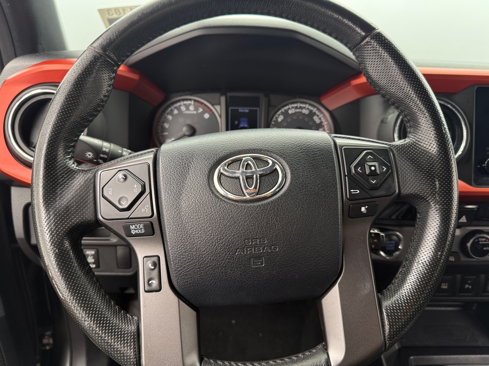 Thumbnail: 2016 Toyota Tacoma - 5