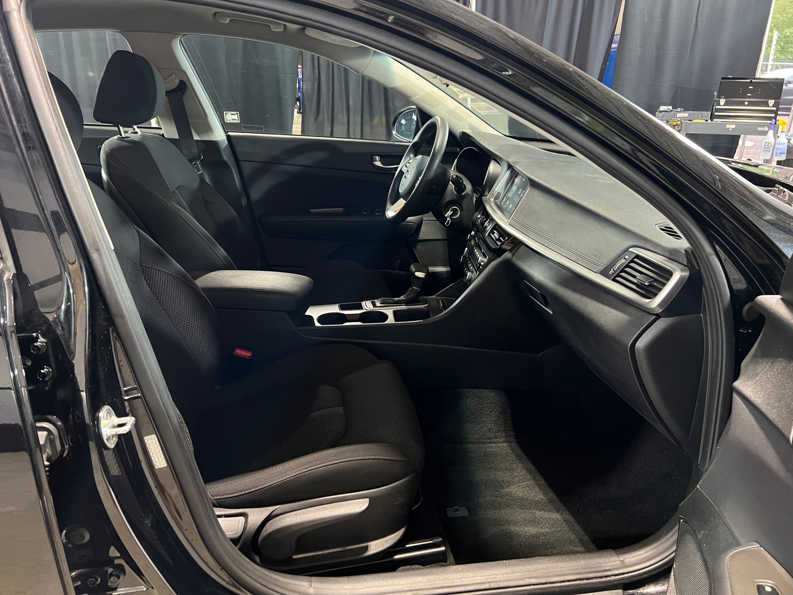 Thumbnail: 2020 Kia Optima - 2