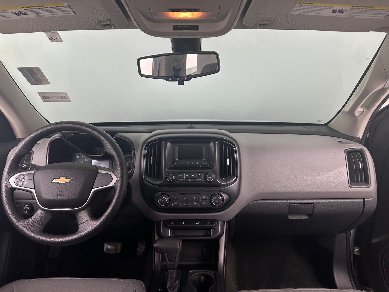 Thumbnail: 2016 Chevrolet Colorado - 3