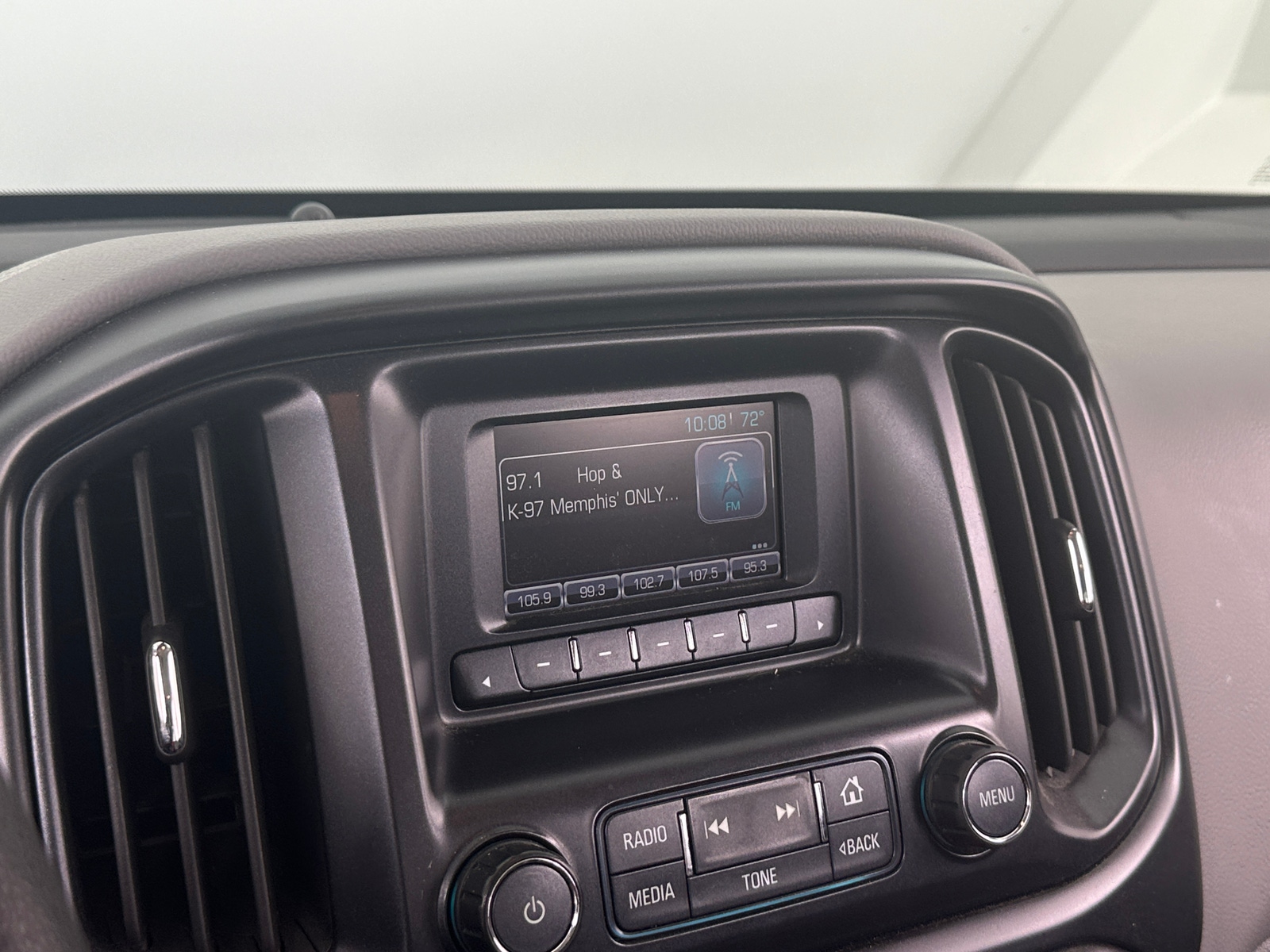Thumbnail: 2016 Chevrolet Colorado - 4