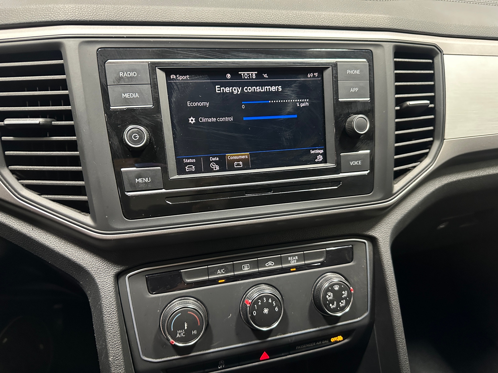 Thumbnail: 2021 Volkswagen Atlas - 4