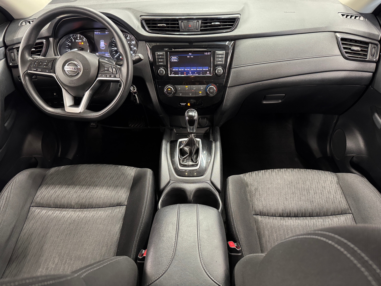 Thumbnail: 2018 Nissan Rogue - 3