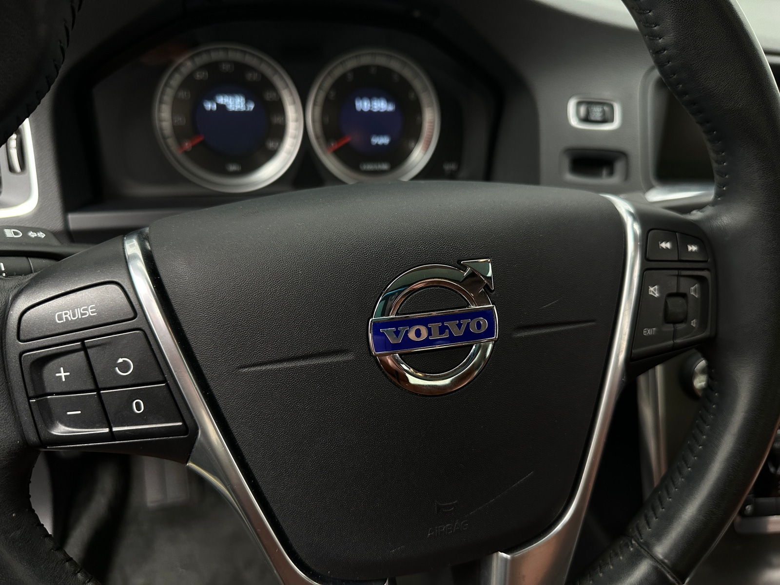Thumbnail: 2013 Volvo S60 - 4