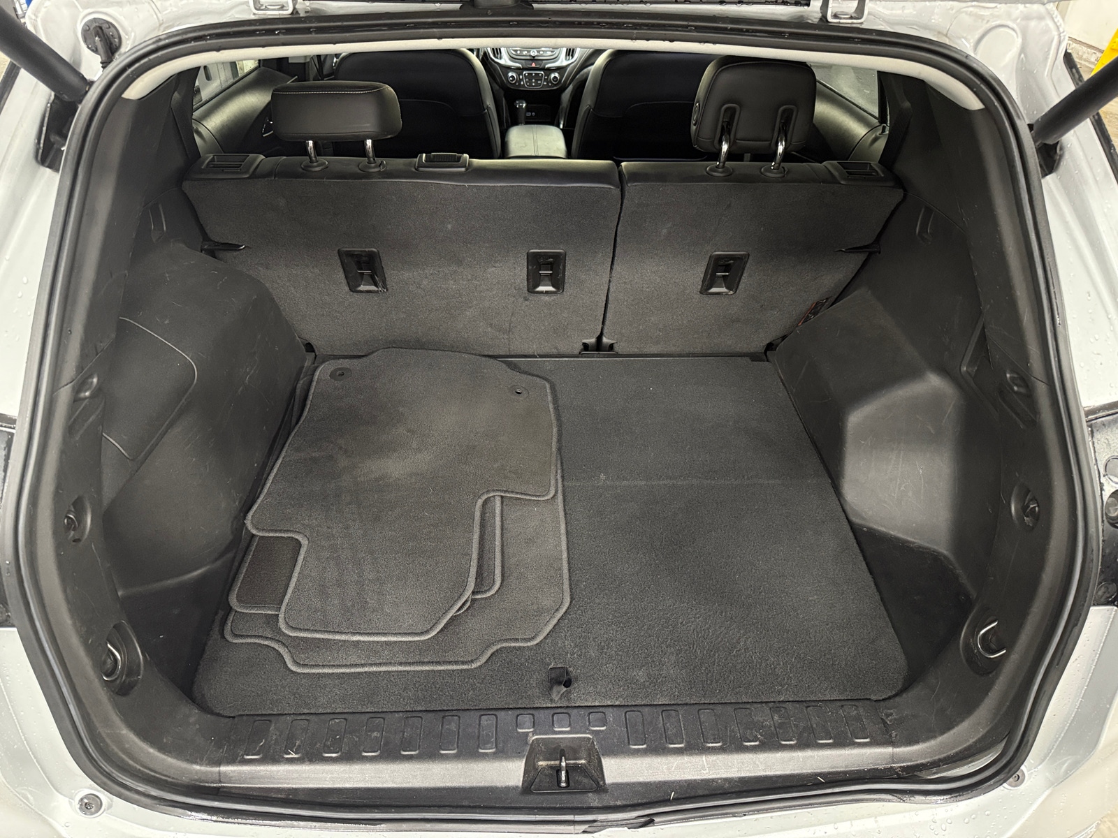 Thumbnail: 2019 Chevrolet Equinox - 6