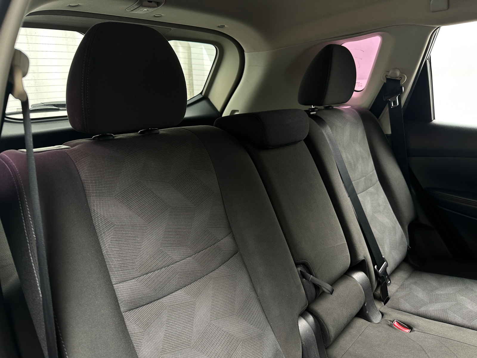 Thumbnail: 2016 Nissan Rogue - 6