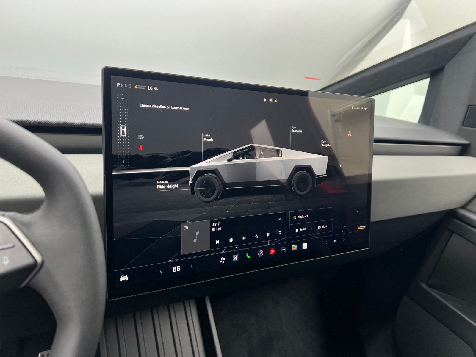 Thumbnail: 2025 Tesla Cybertruck - 3