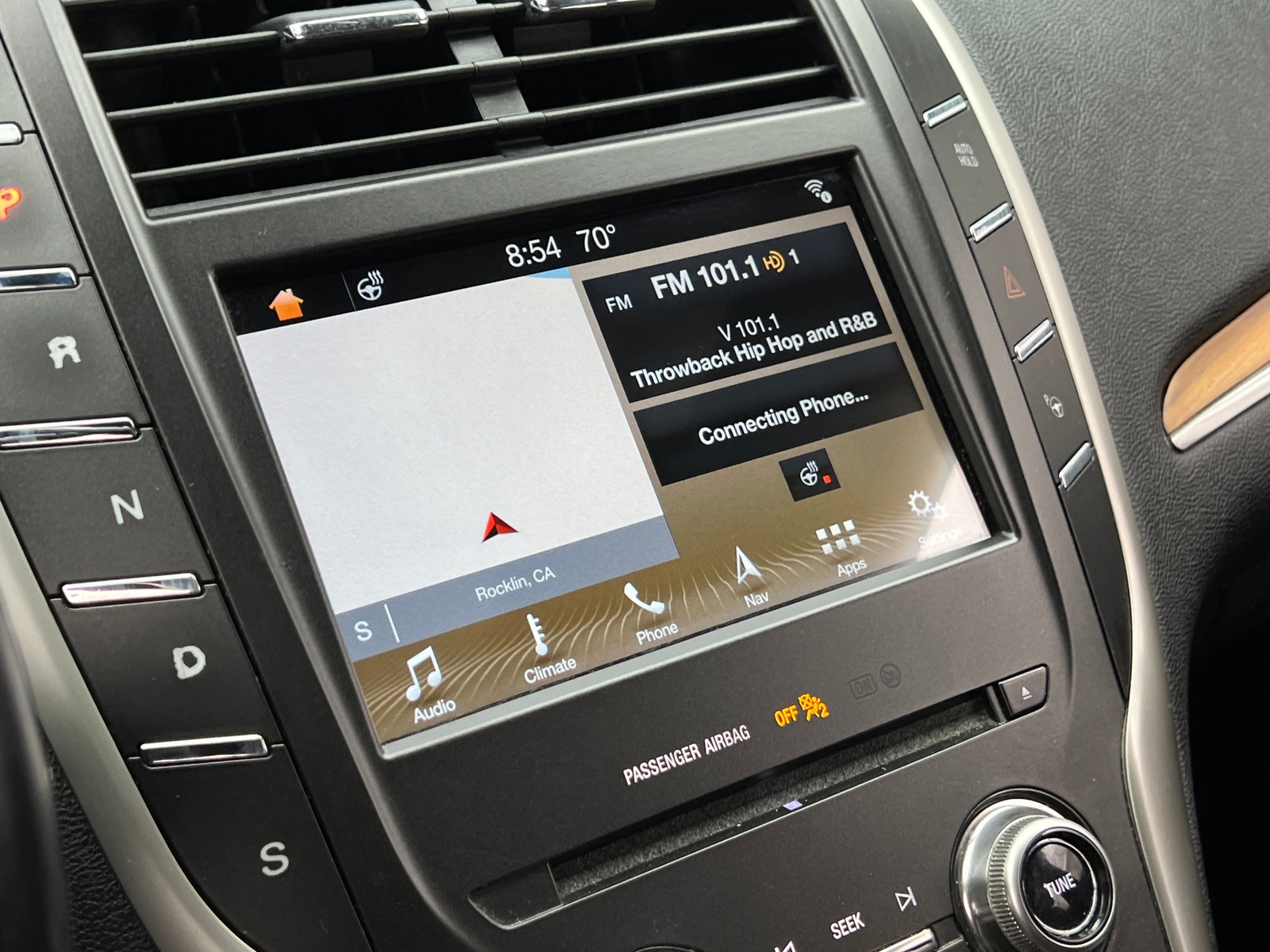 Thumbnail: 2017 Lincoln MKC - 3