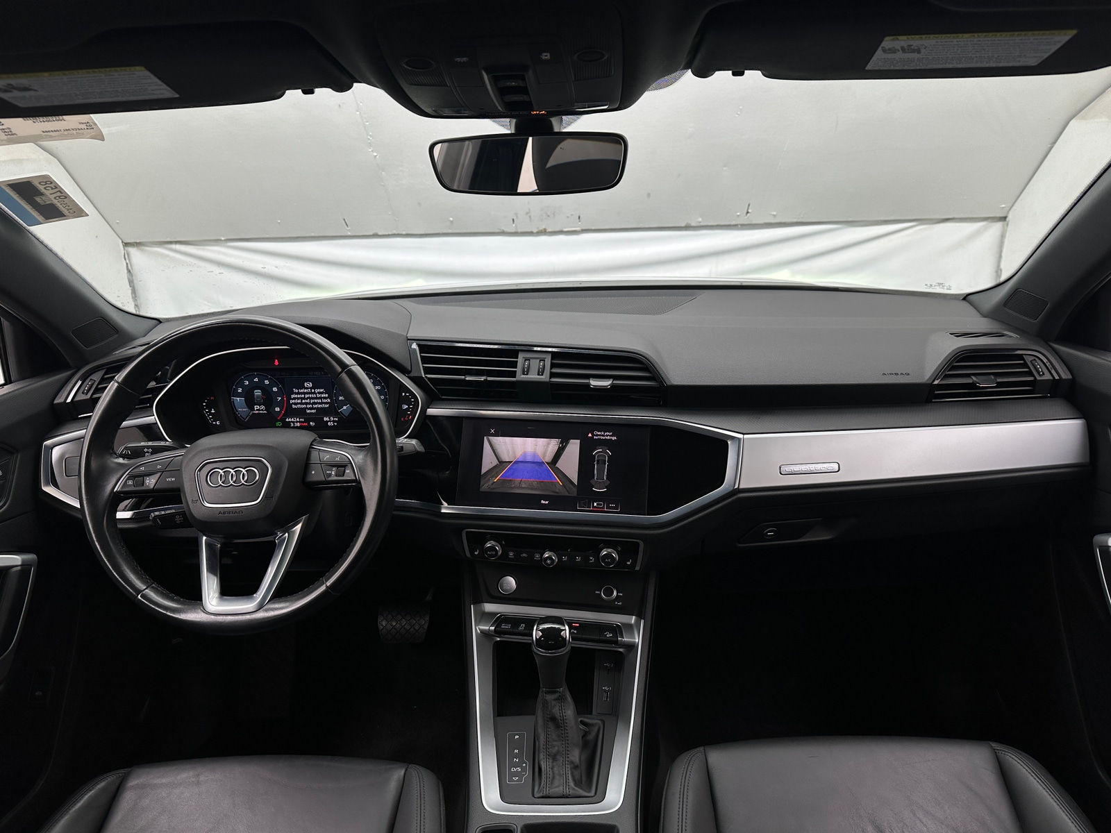 Thumbnail: 2020 Audi Q3 - 2