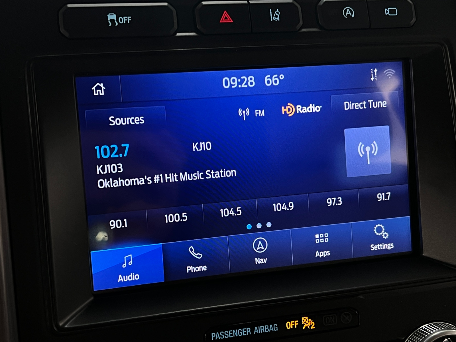 Thumbnail: 2021 Ford Expedition - 3