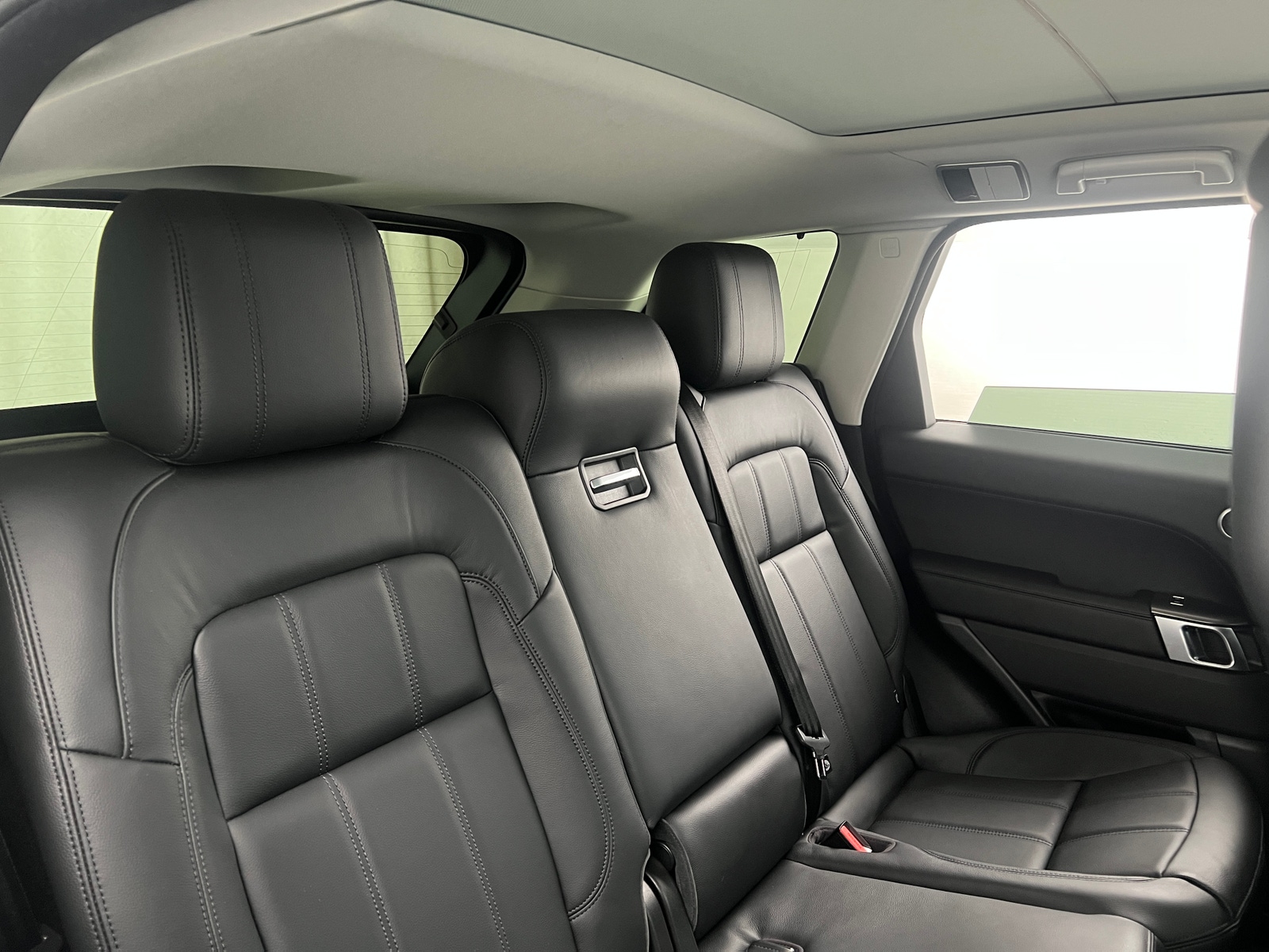 Thumbnail: 2021 Land Rover Range Rover Sport - 5