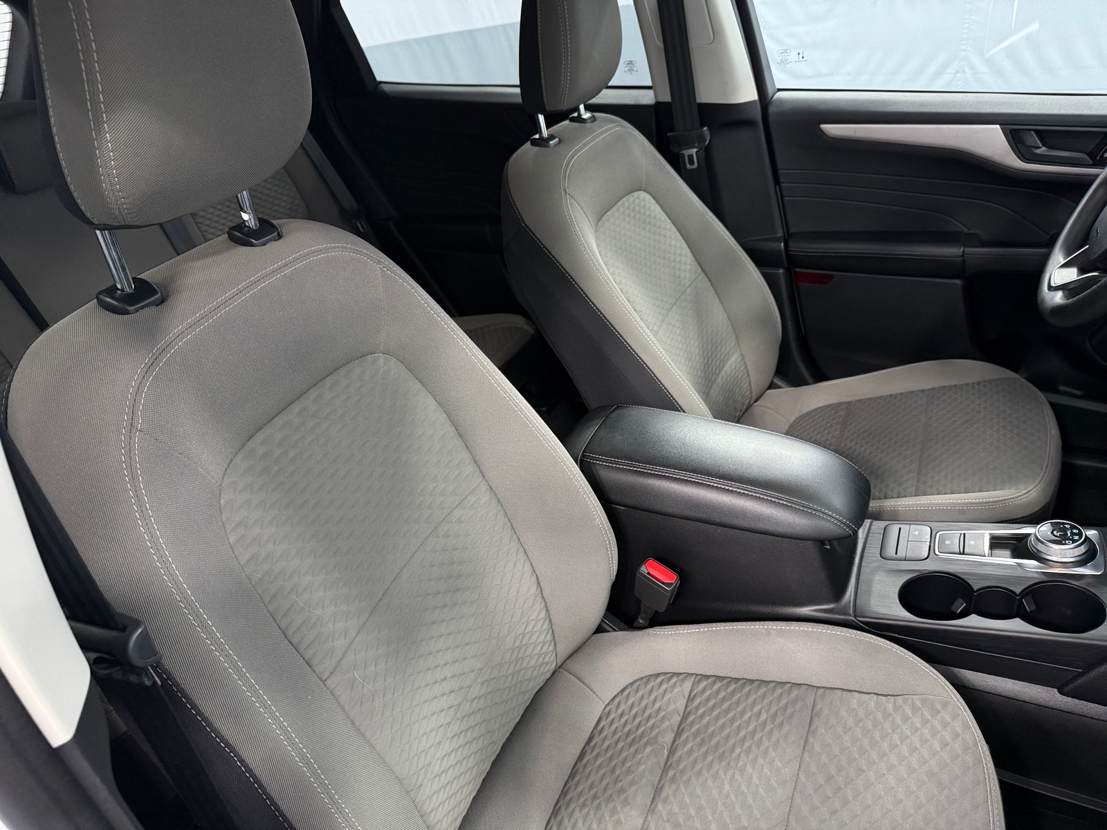 Thumbnail: 2022 Ford Escape - 2