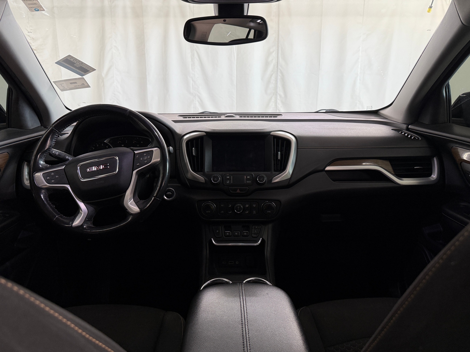Thumbnail: 2019 GMC Terrain - 3