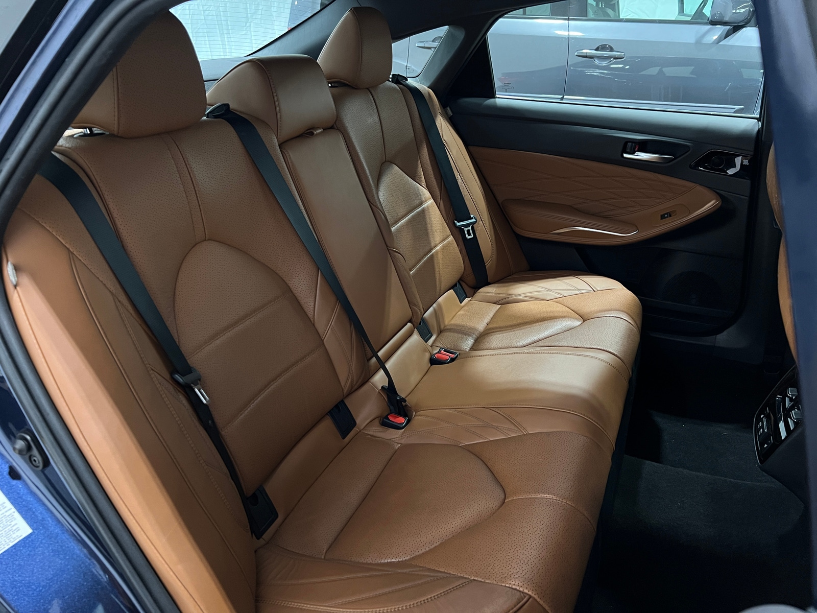 Thumbnail: 2019 Toyota Avalon - 5