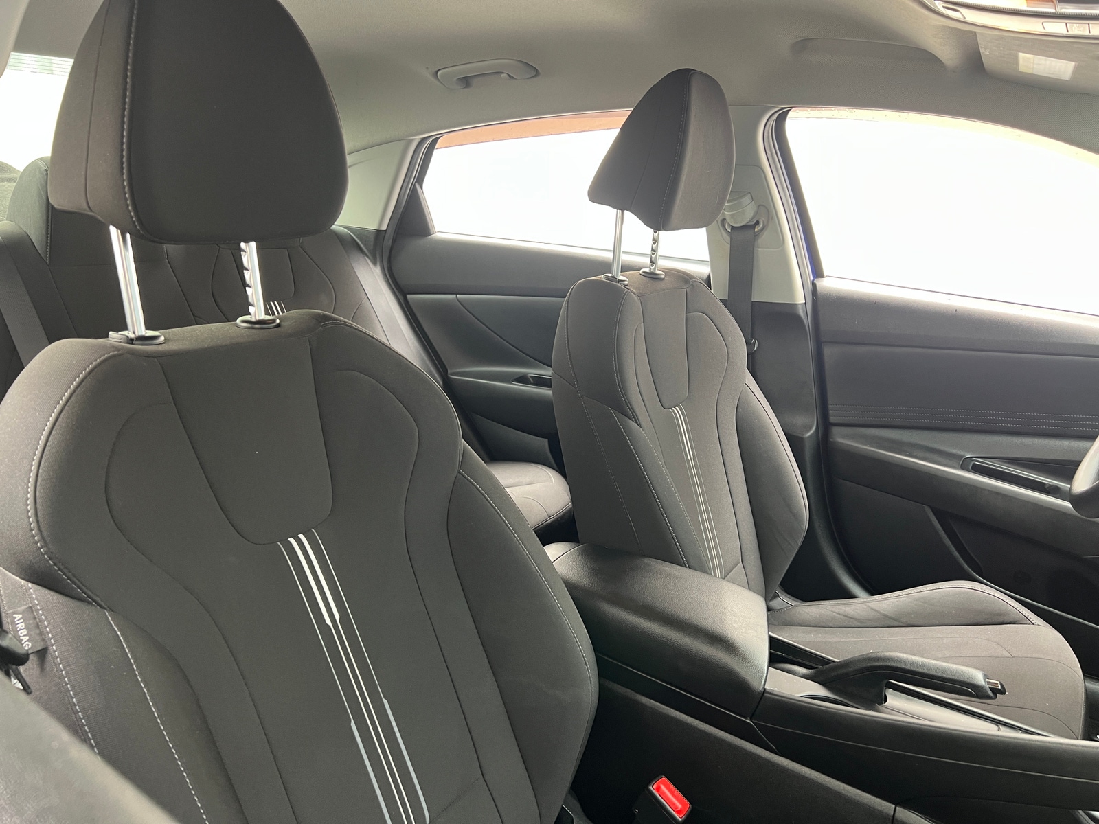 Thumbnail: 2021 Hyundai Elantra - 2
