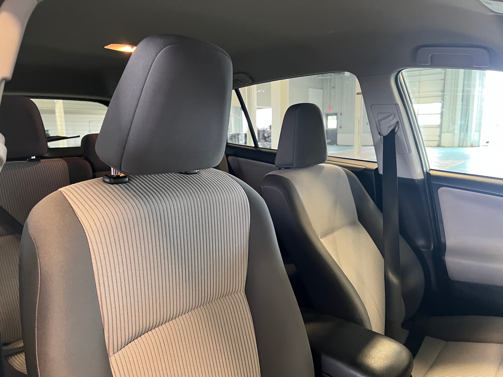 Thumbnail: 2014 Toyota RAV4 - 2