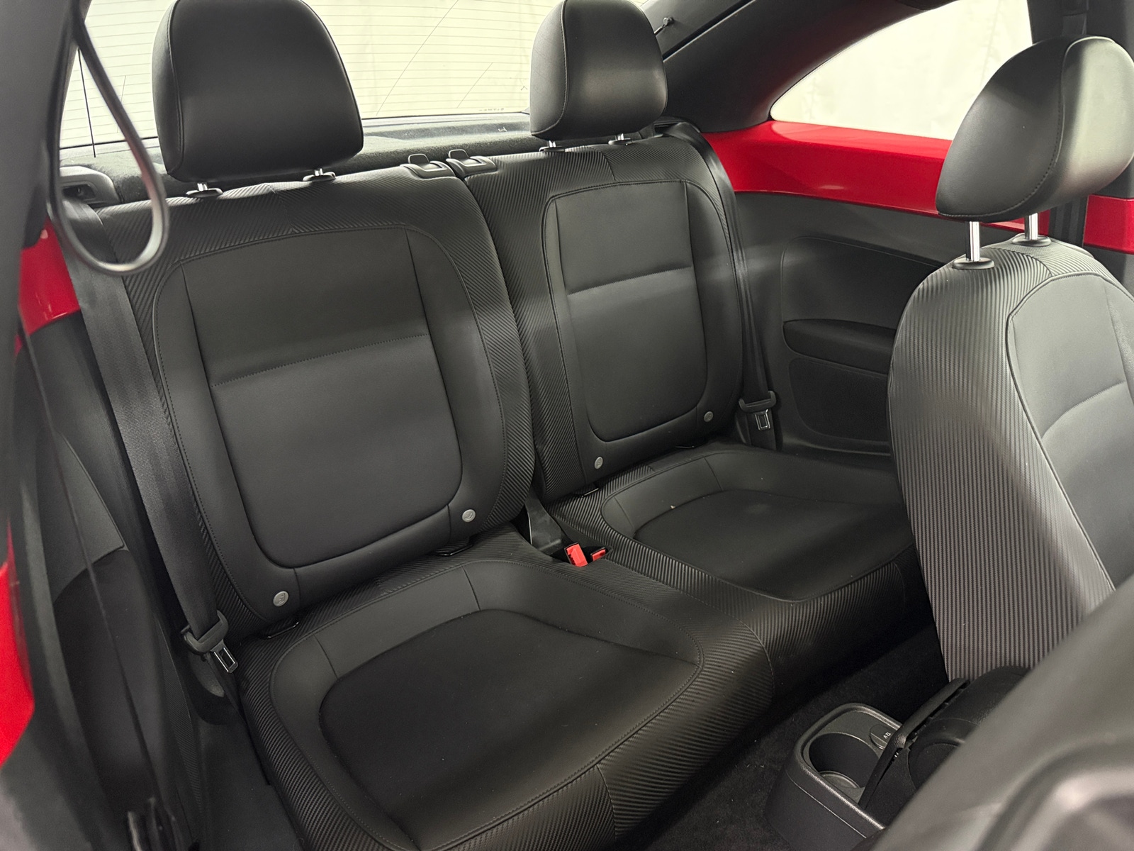 Thumbnail: 2014 Volkswagen Beetle - 5