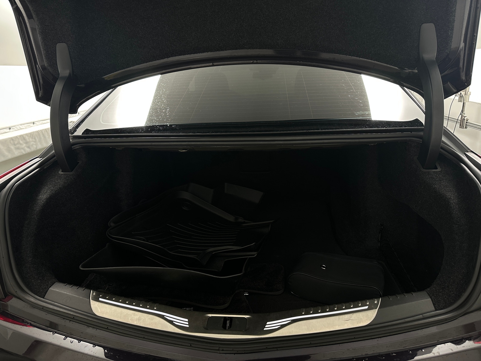 Thumbnail: 2018 Cadillac CT6 - 6