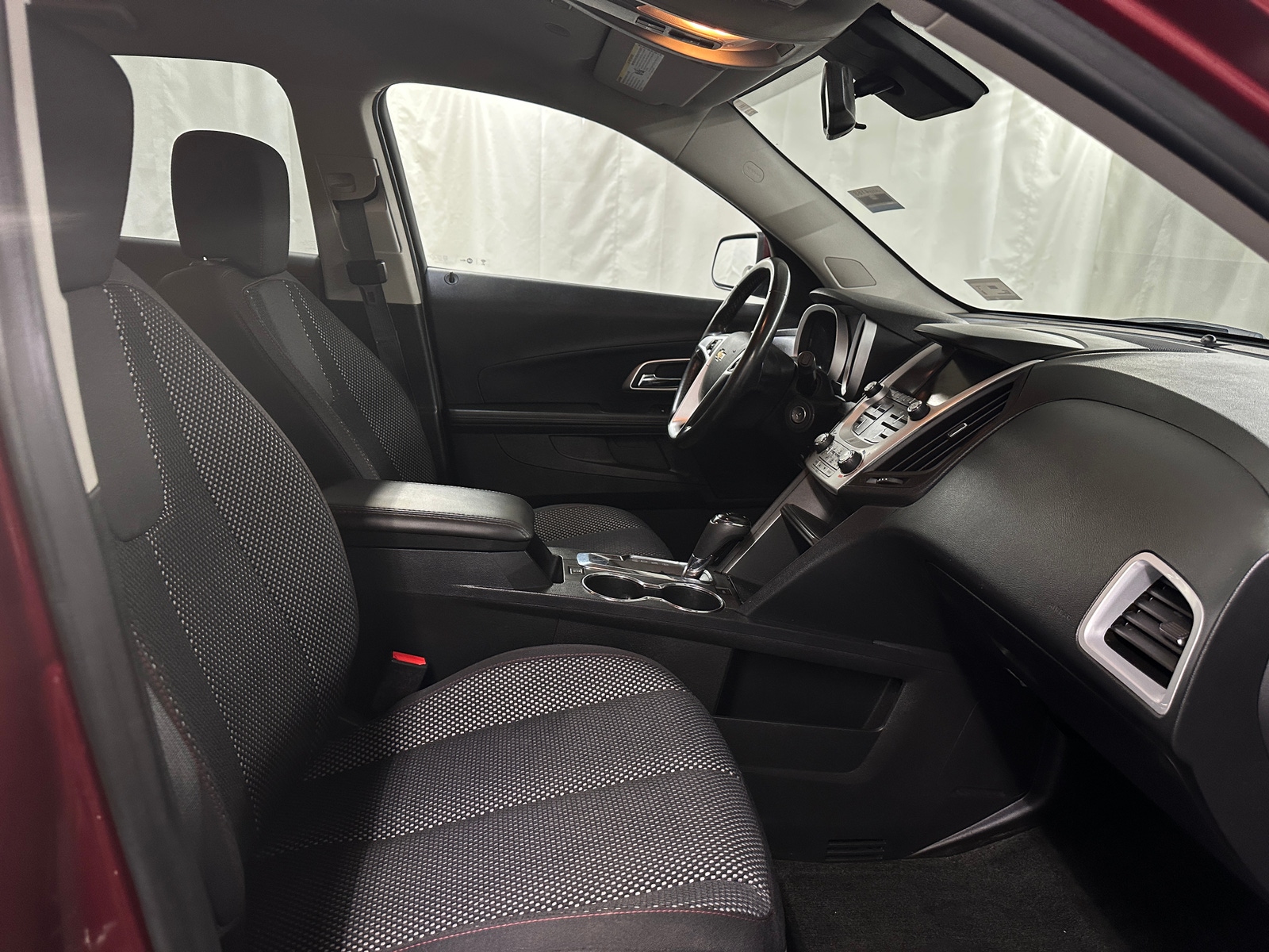 Thumbnail: 2017 Chevrolet Equinox - 2