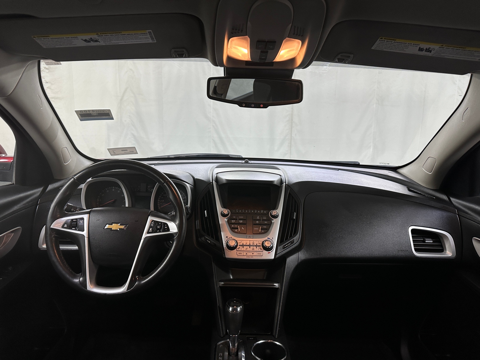 Thumbnail: 2017 Chevrolet Equinox - 3