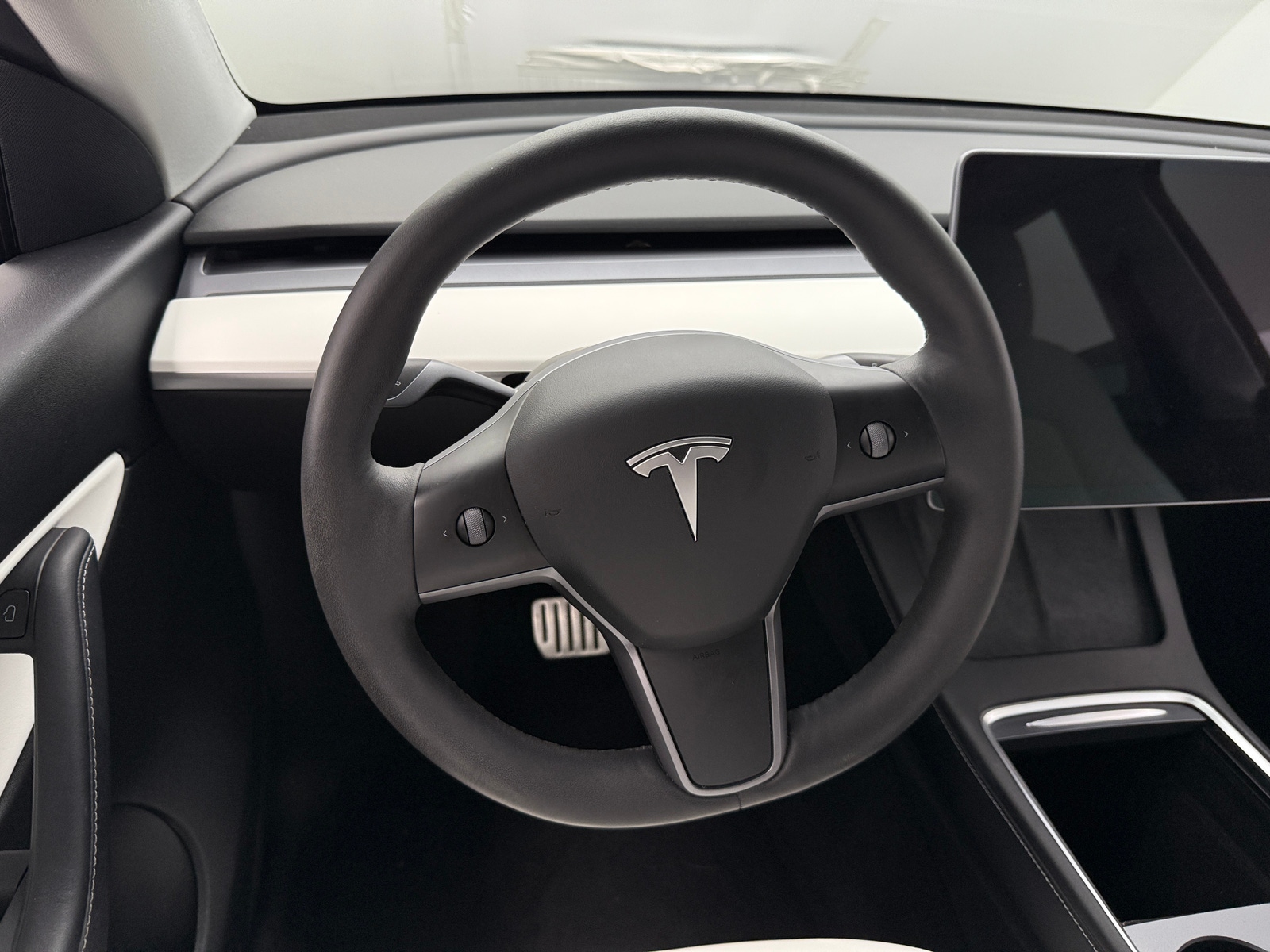 Thumbnail: 2022 Tesla Model Y - 5