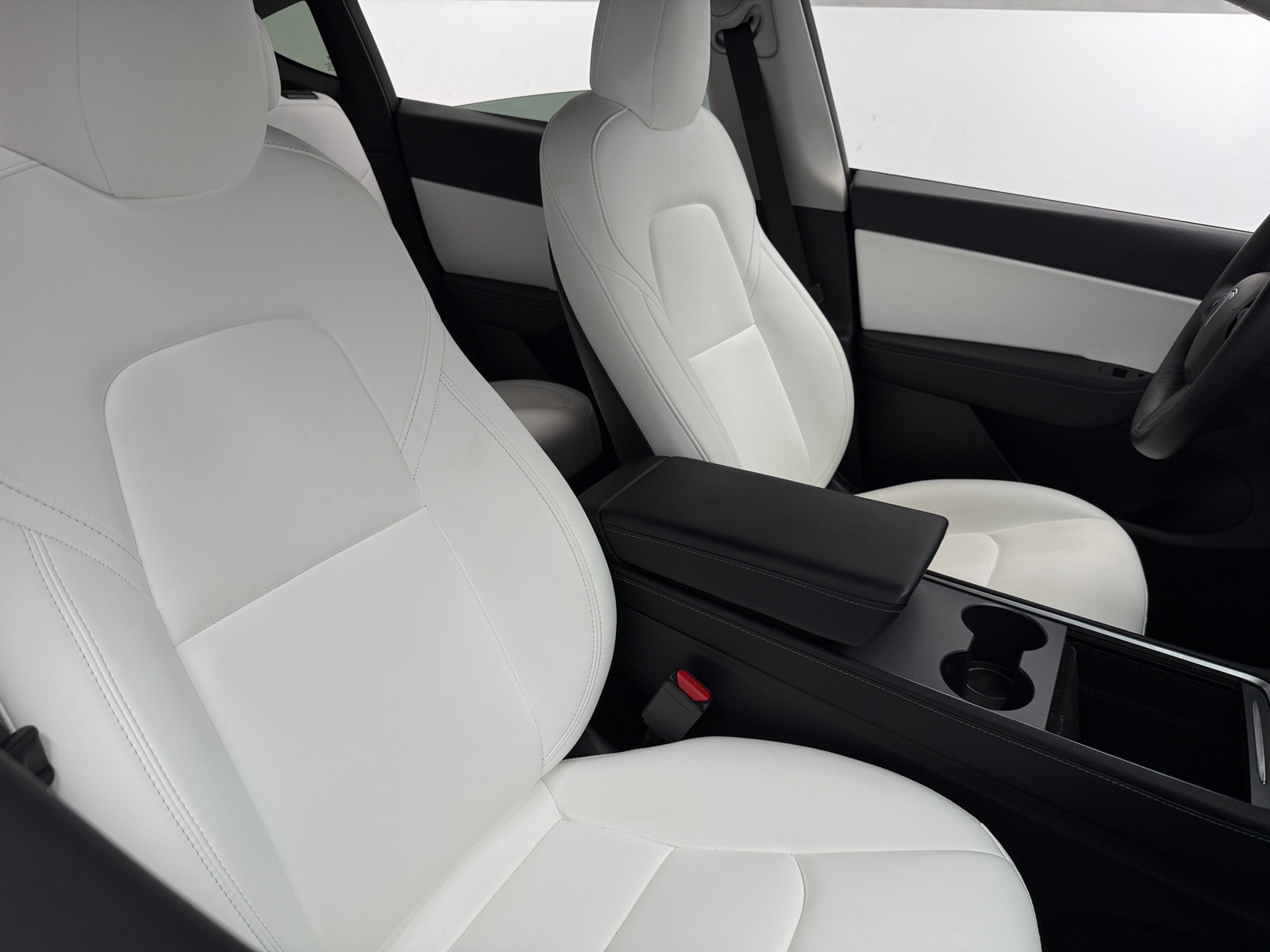 Thumbnail: 2022 Tesla Model Y - 2
