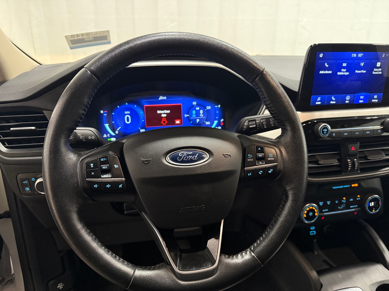 Thumbnail: 2020 Ford Escape - 5