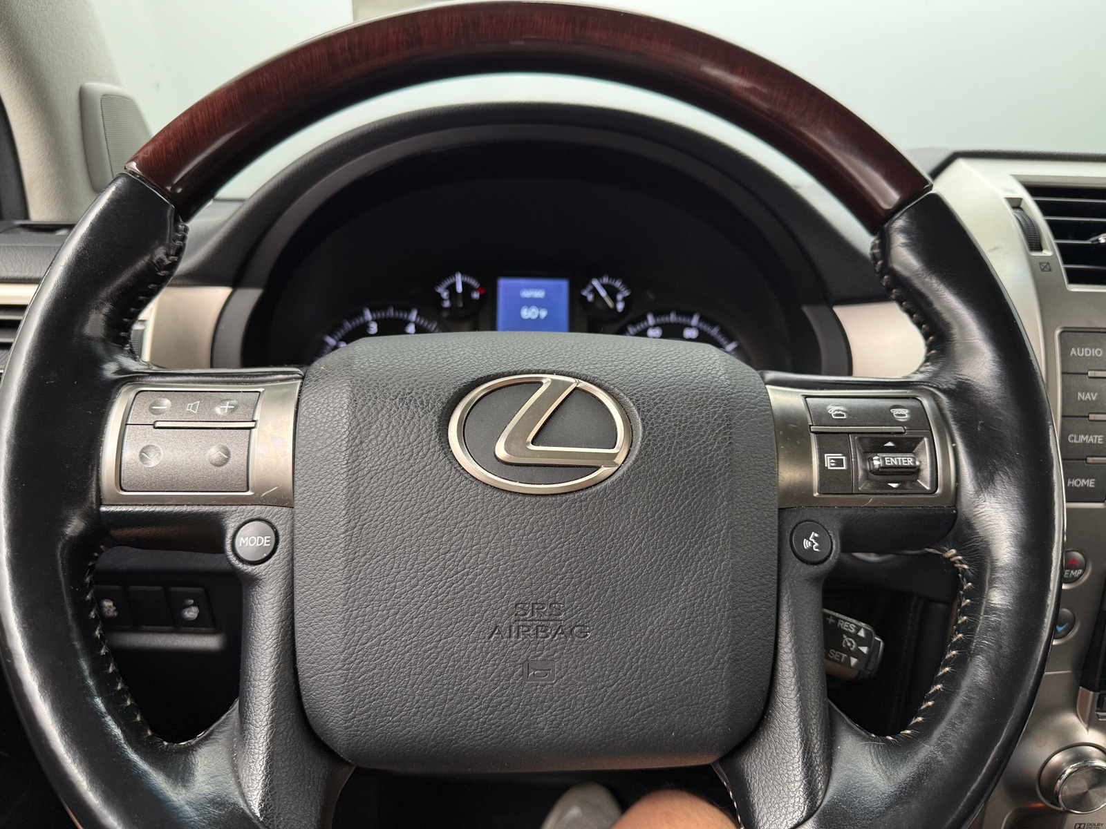 Thumbnail: 2018 Lexus GX - 4