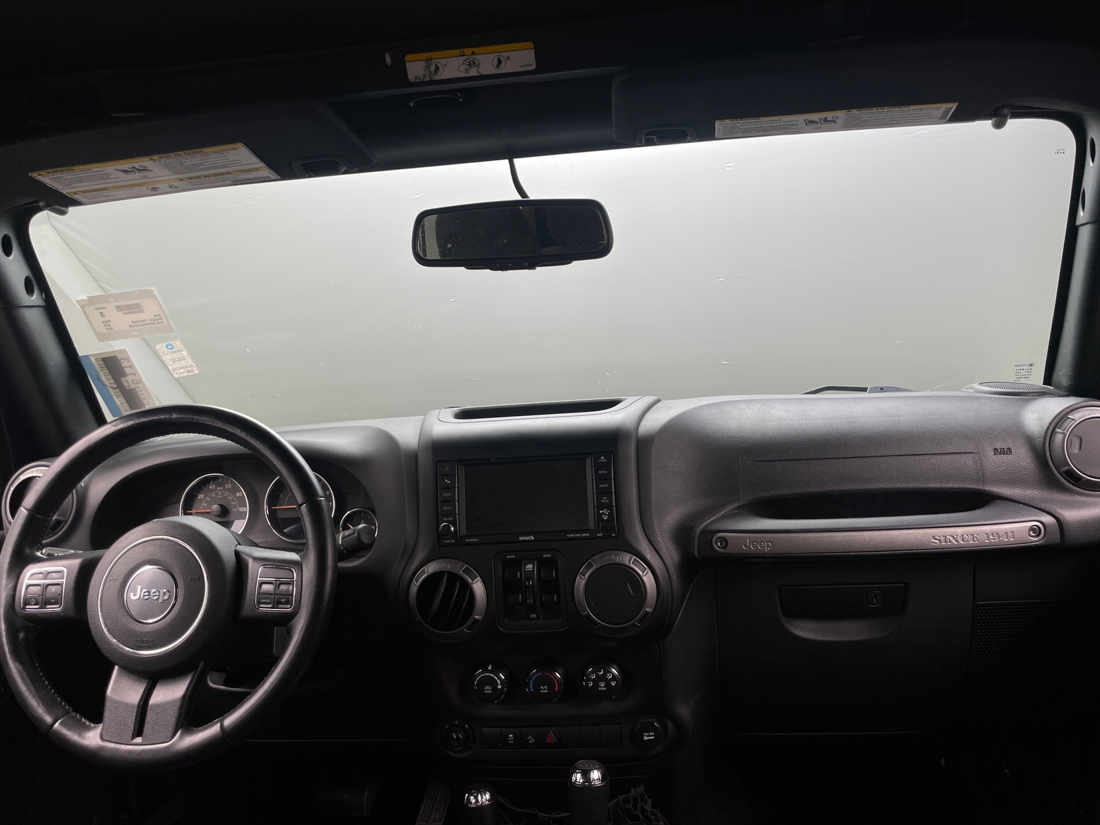 Thumbnail: 2017 Jeep Wrangler - 3