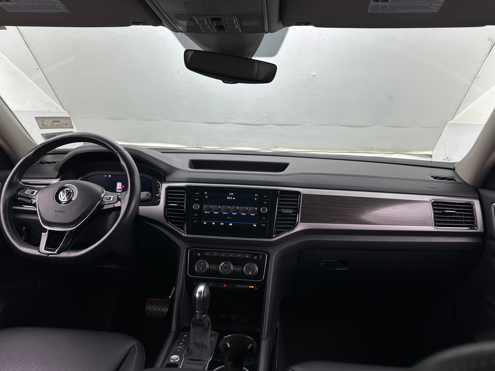 Thumbnail: 2019 Volkswagen Atlas - 2
