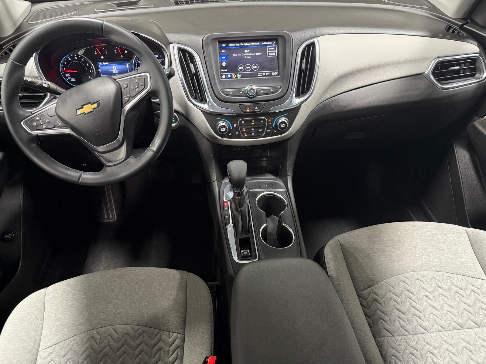 Thumbnail: 2023 Chevrolet Equinox - 3