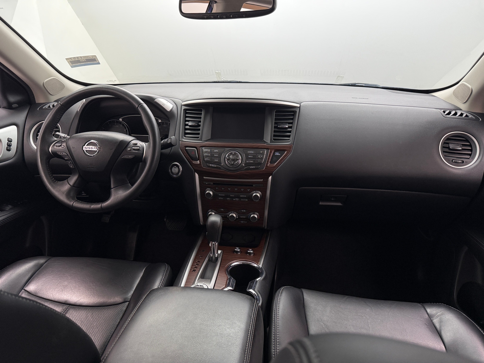 Thumbnail: 2017 Nissan Pathfinder - 2