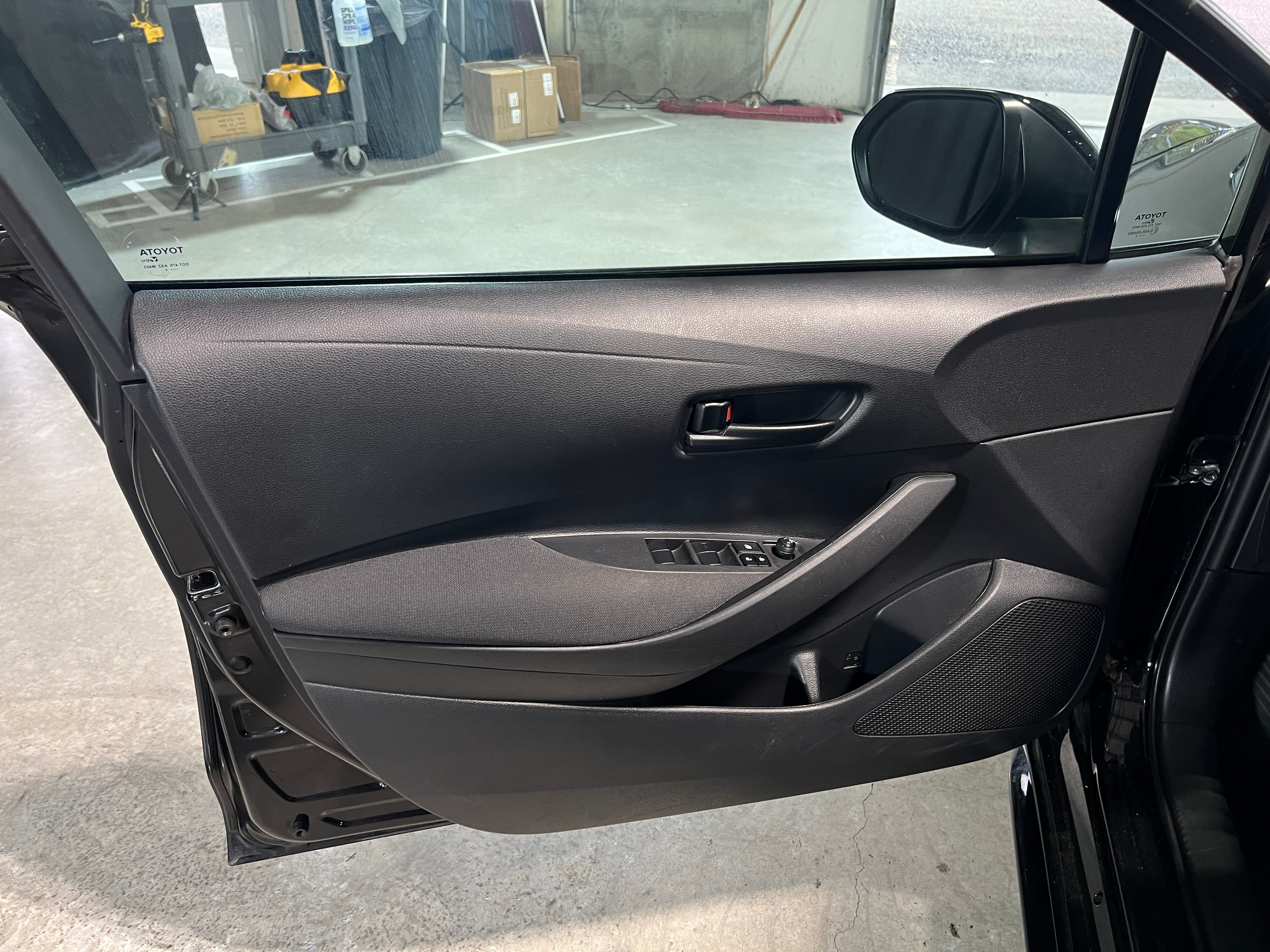 Used 2024 Toyota Corolla LE with VIN 5YFB4MDE7RP150488 for sale in Kansas City