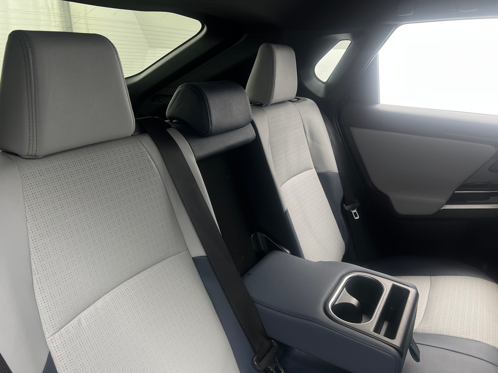Thumbnail: 2023 Subaru Solterra - 6