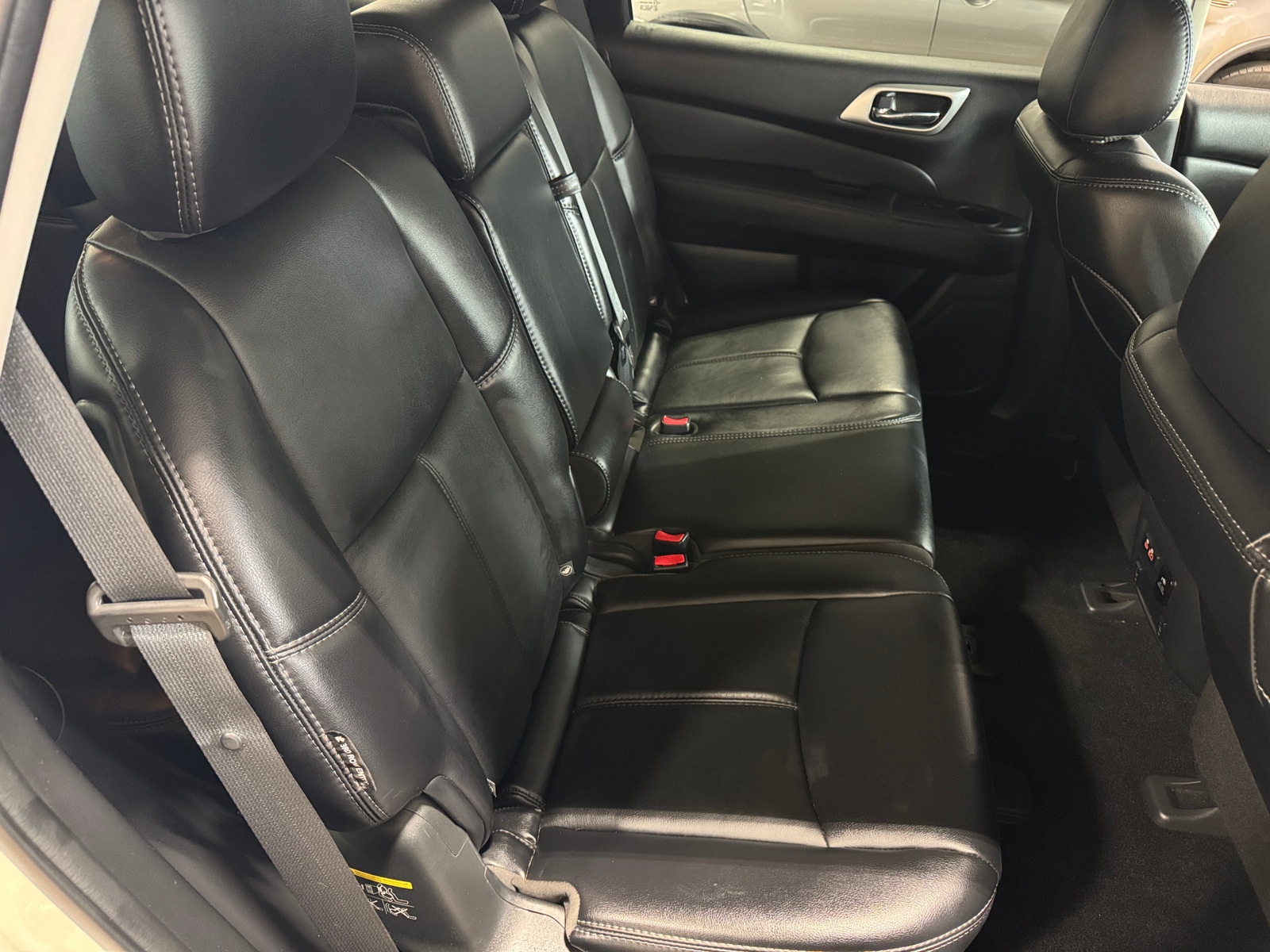 Thumbnail: 2019 Nissan Pathfinder - 5