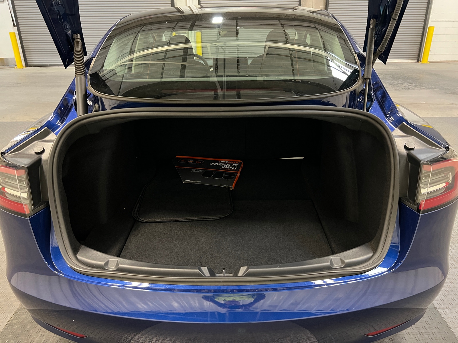Thumbnail: 2023 Tesla Model 3 - 6