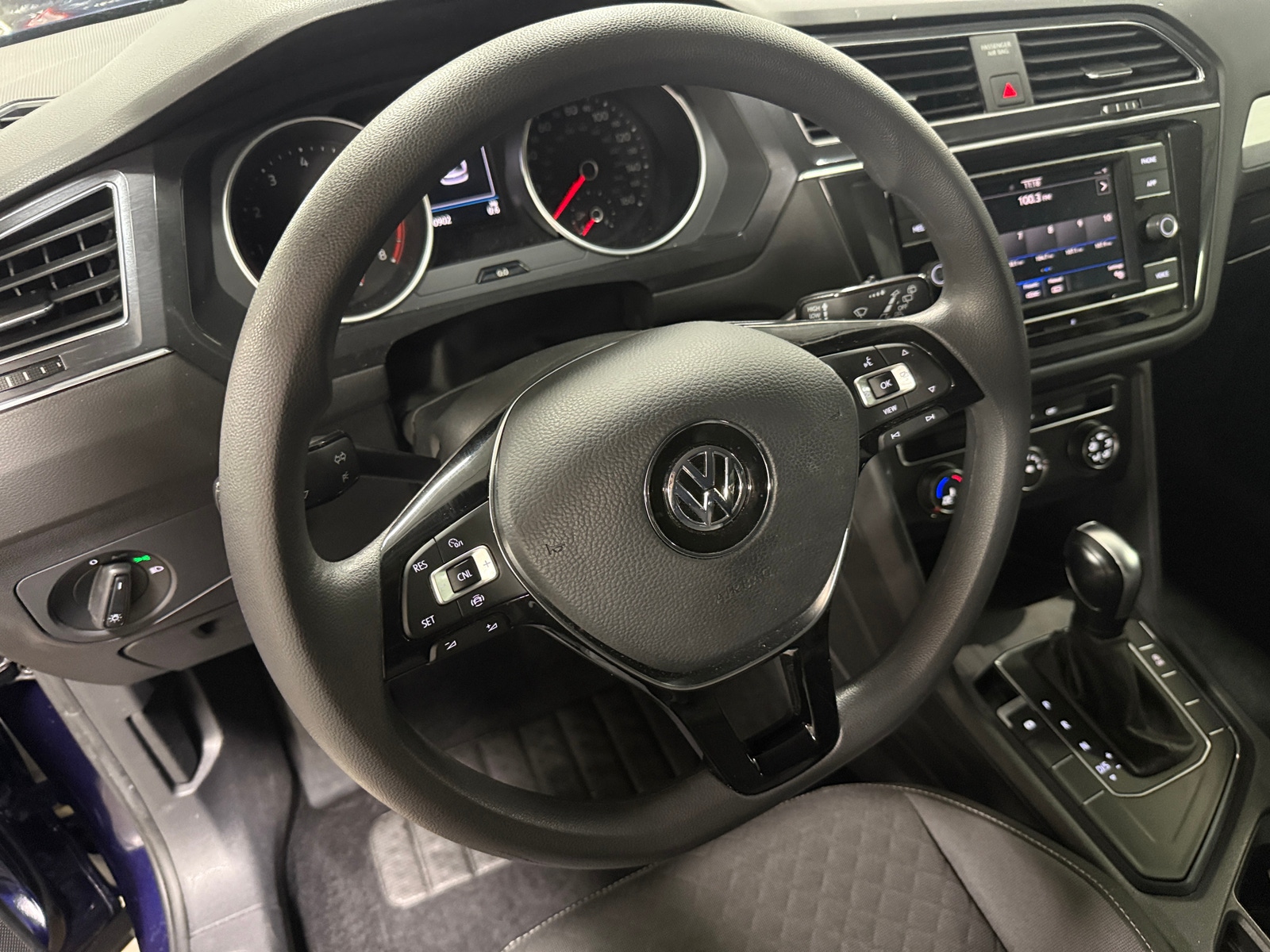 Thumbnail: 2021 Volkswagen Tiguan - 5