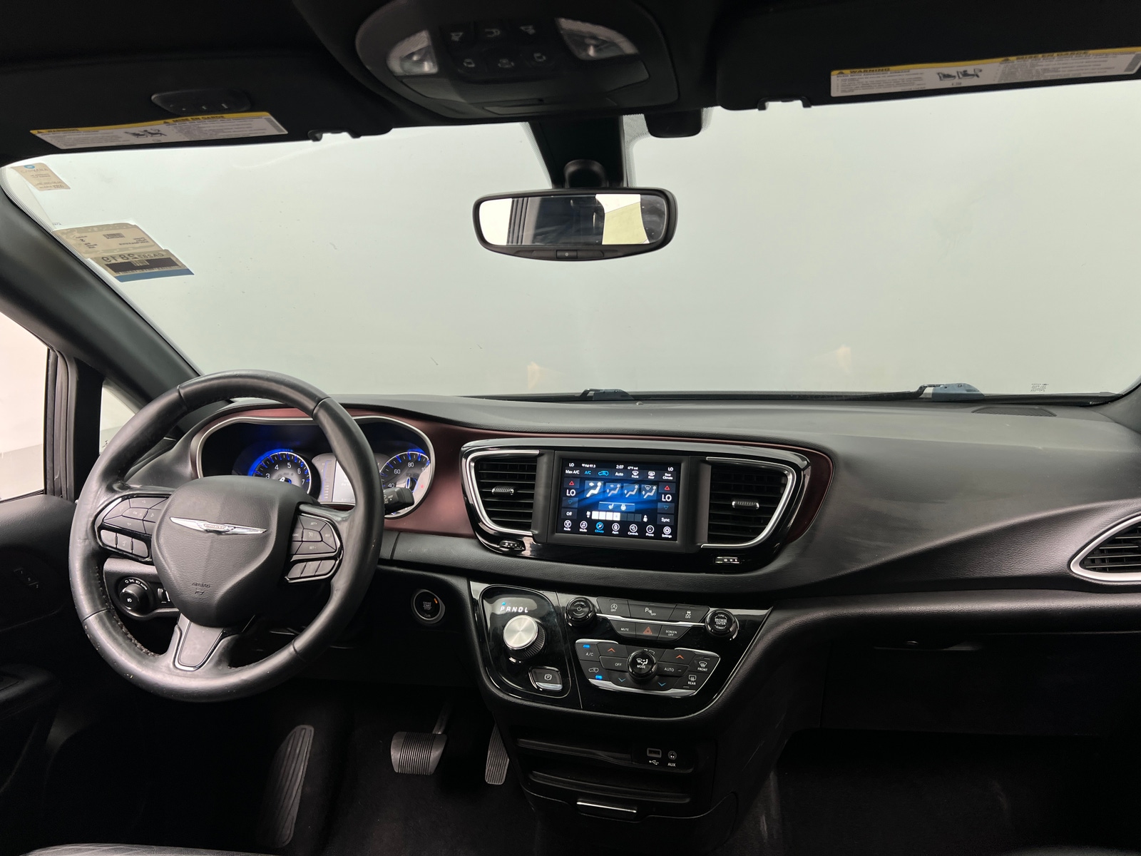 Thumbnail: 2020 Chrysler Pacifica - 2