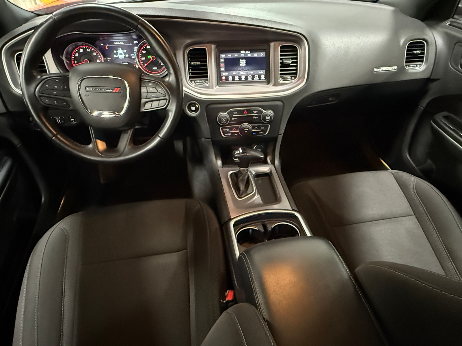 Thumbnail: 2022 Dodge Charger - 3