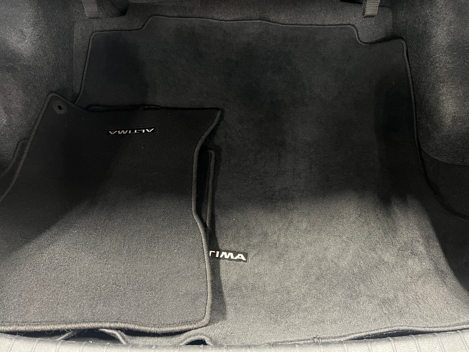 Thumbnail: 2023 Nissan Altima - 7