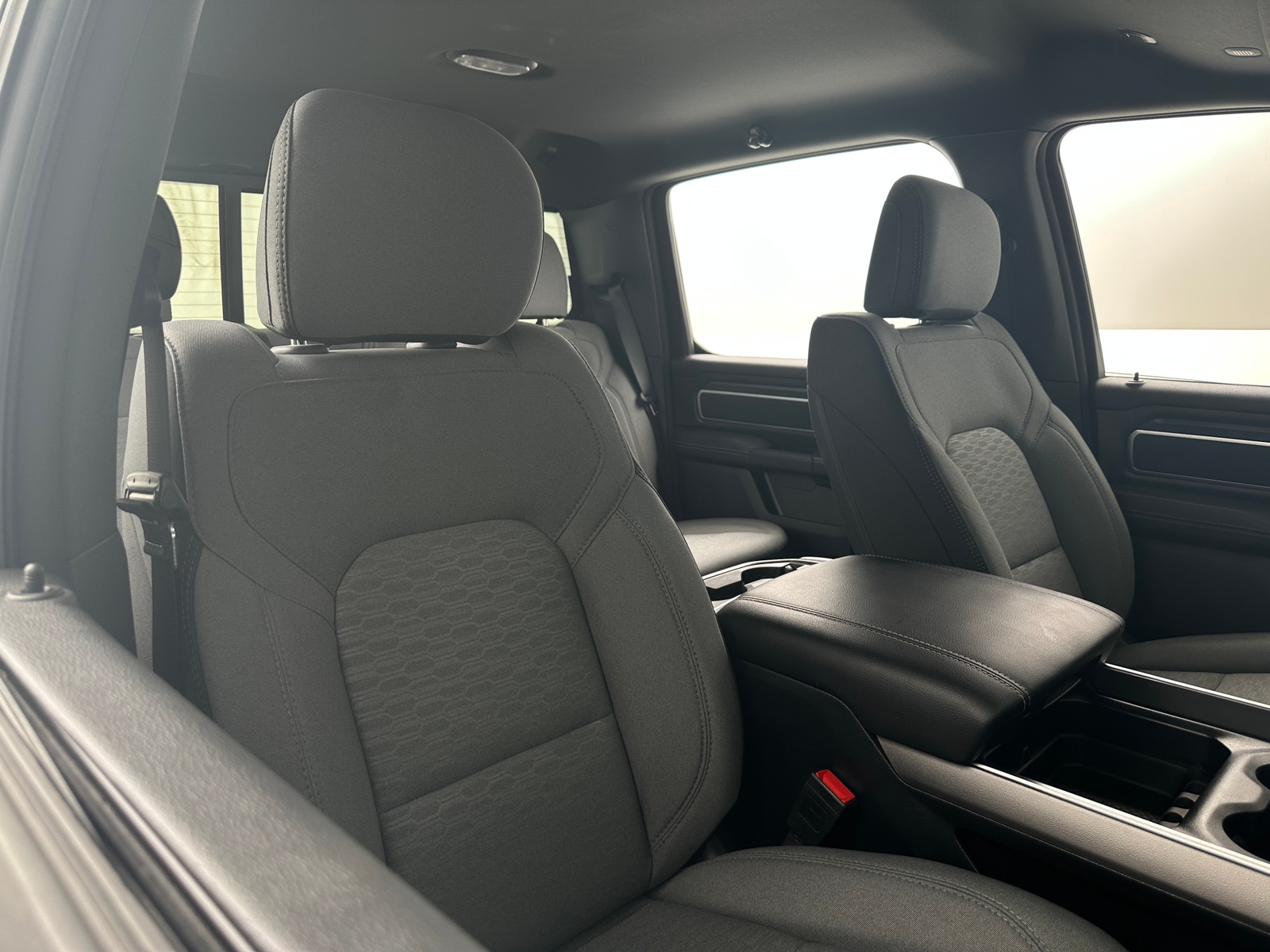 Thumbnail: 2025 RAM 1500 - 2