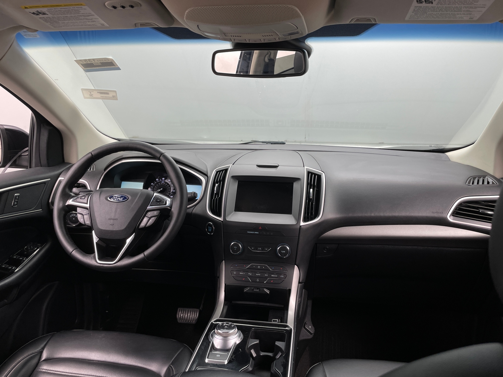 Thumbnail: 2019 Ford Edge - 2