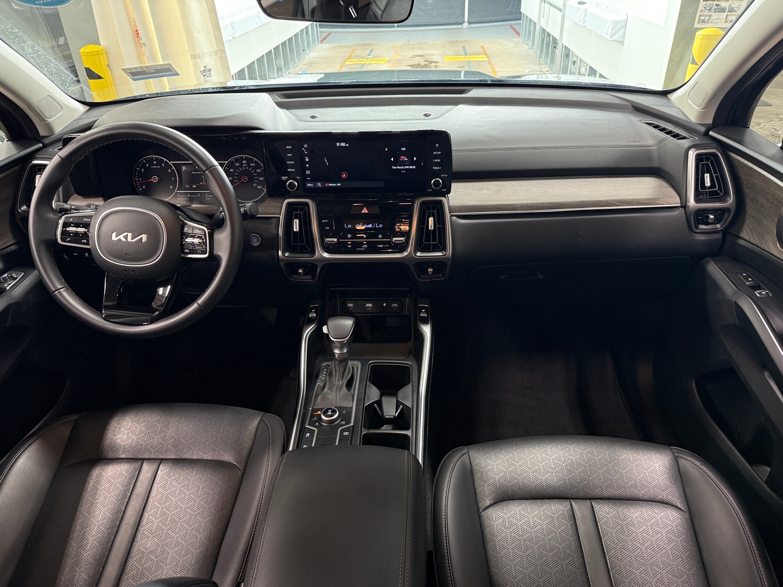 Thumbnail: 2023 Kia Sorento - 2