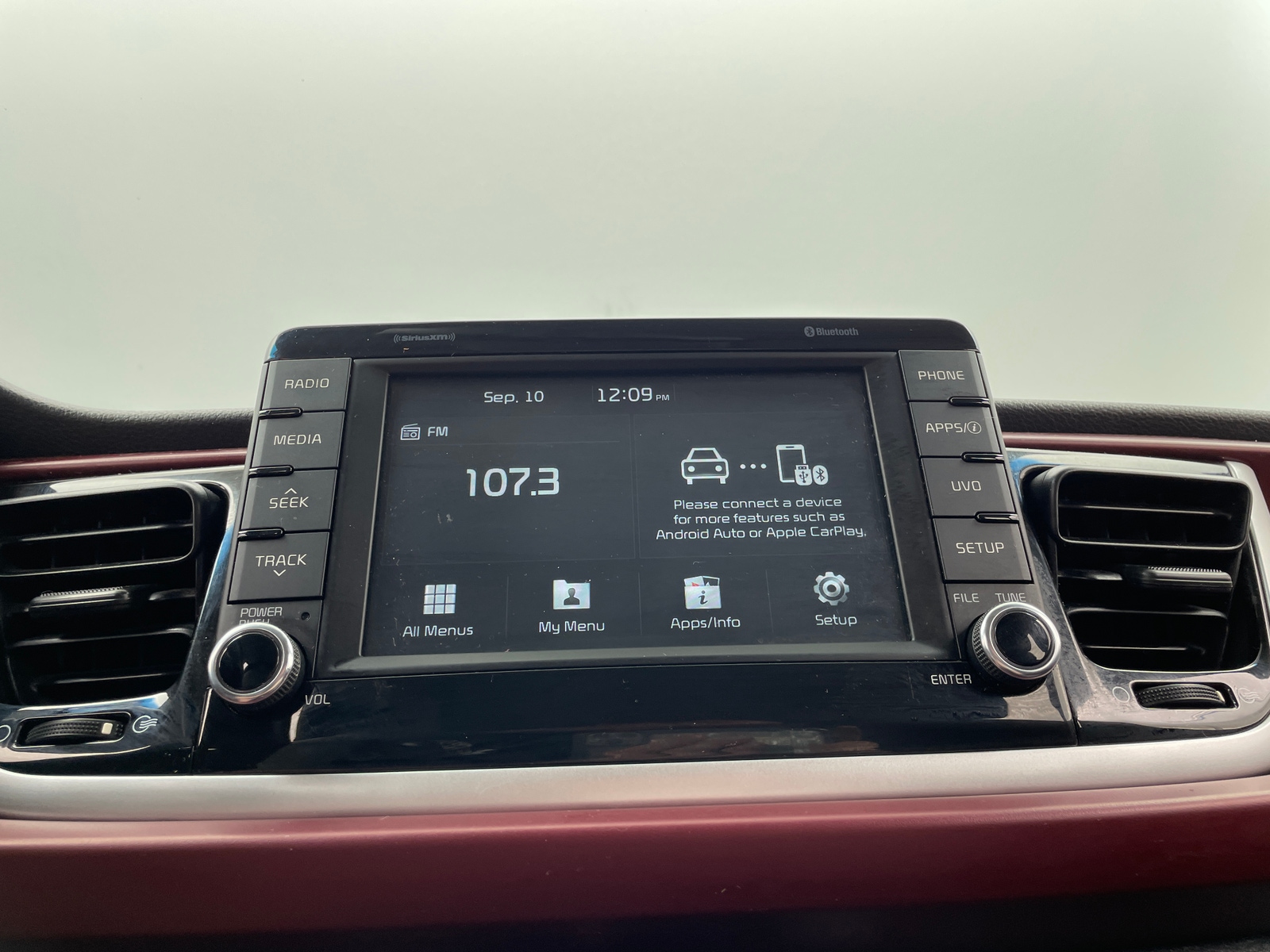 Thumbnail: 2018 Kia Rio - 3
