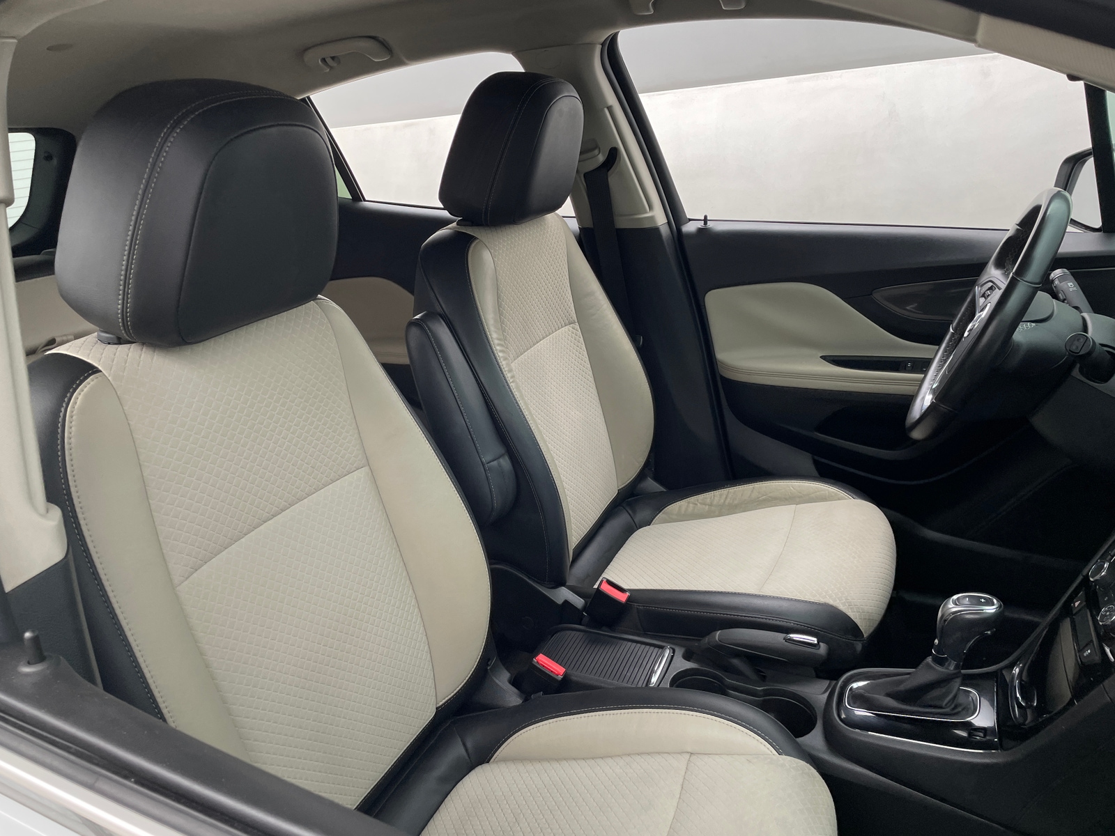 Thumbnail: 2017 Buick Encore - 2