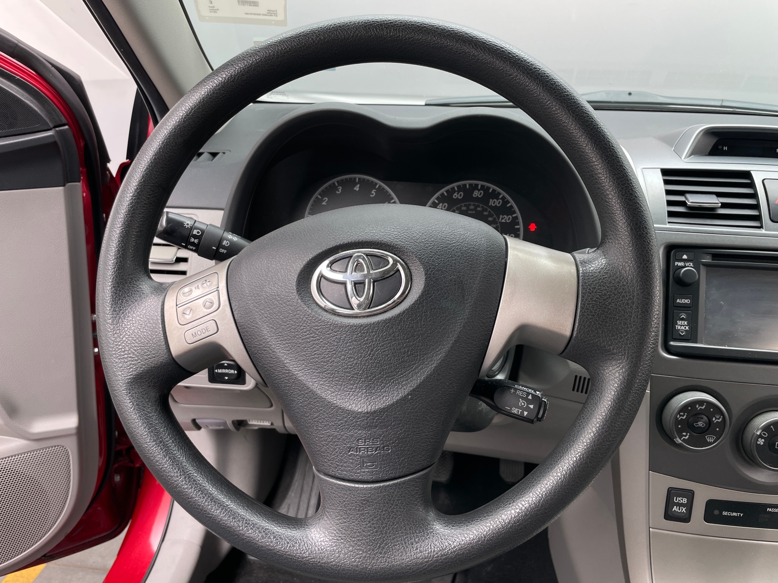 Thumbnail: 2013 Toyota Corolla - 5
