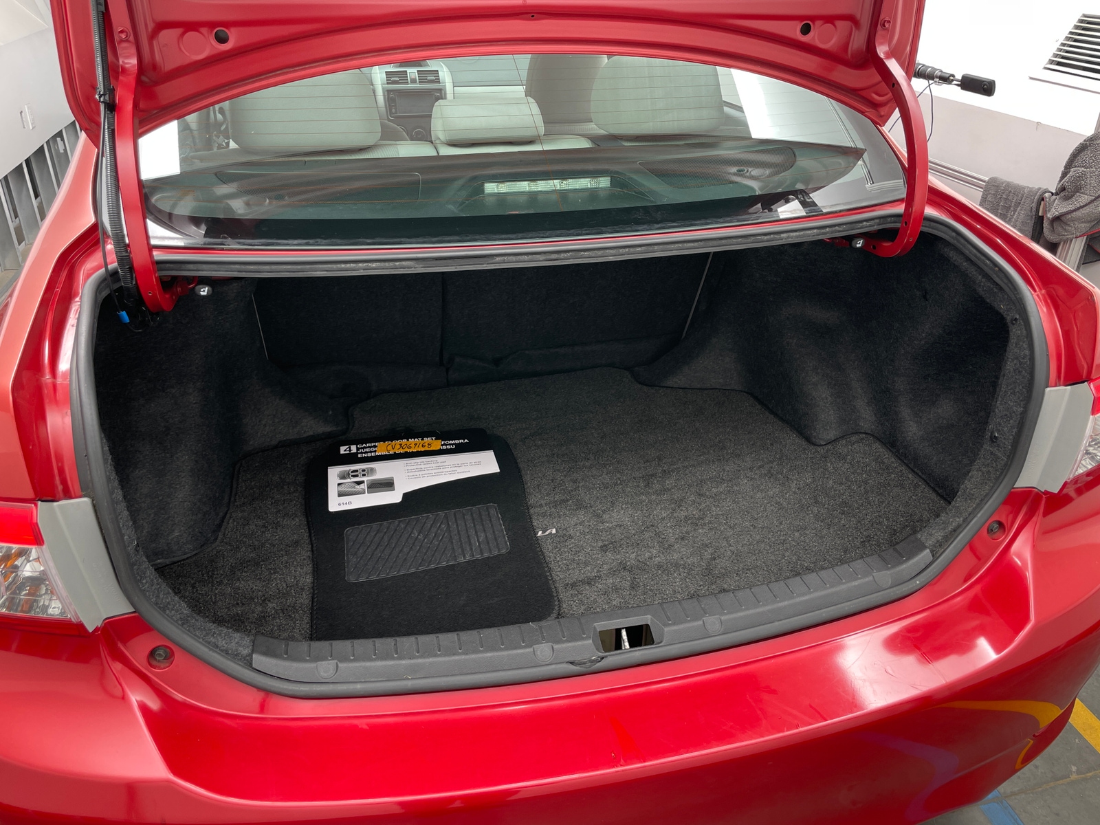 Thumbnail: 2013 Toyota Corolla - 7