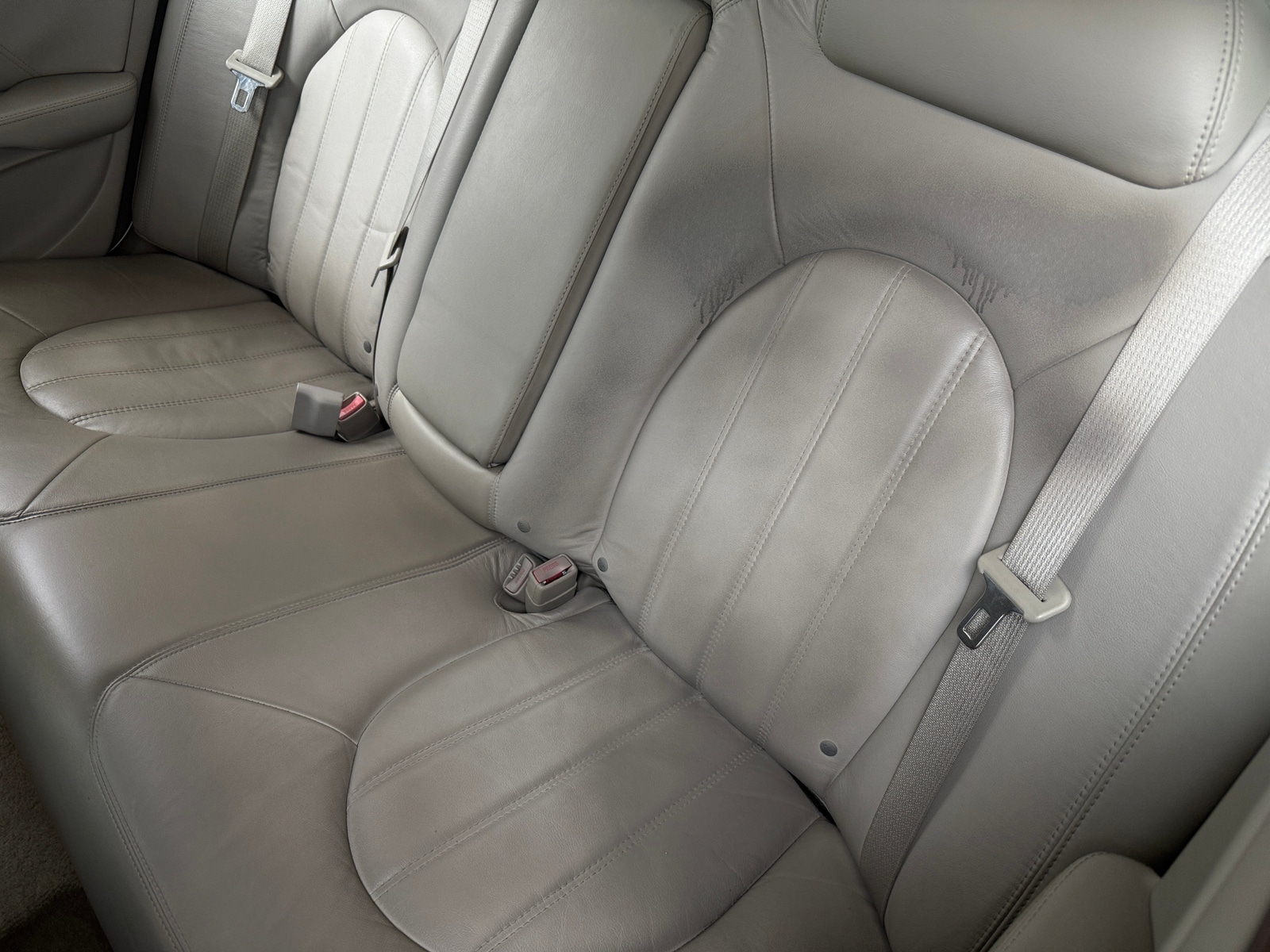 Thumbnail: 2010 Buick Lucerne - 5