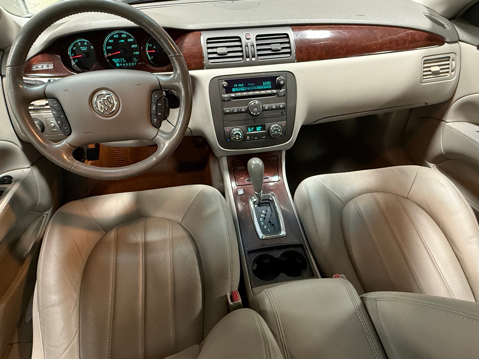 Thumbnail: 2010 Buick Lucerne - 2