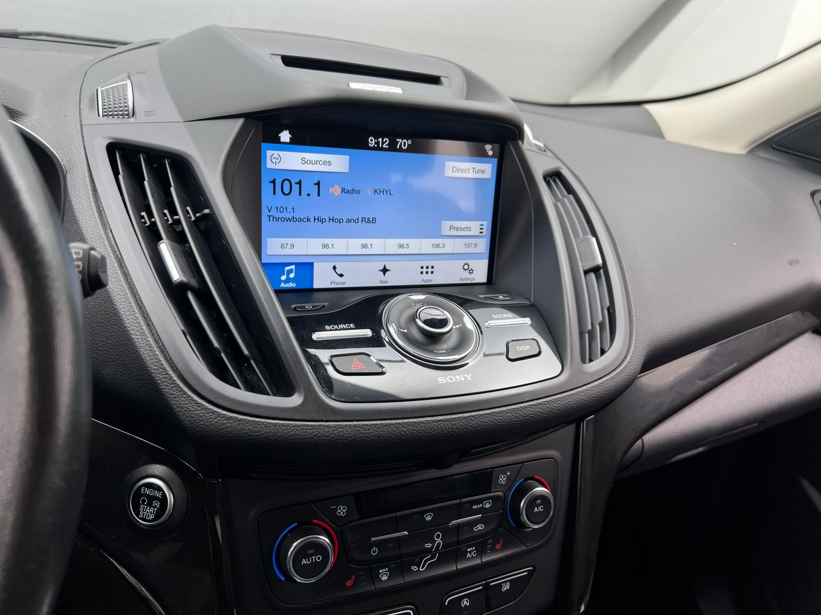 Thumbnail: 2017 Ford Escape - 3
