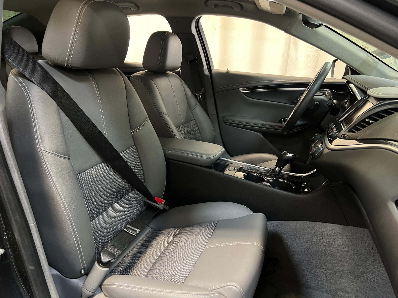 Thumbnail: 2019 Chevrolet Impala - 2